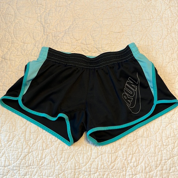 Nike Pants - Nike Dri-Fit Womens Running 🏃🏽‍♀️ Shorts - Size Small. Black & Teal. EUC!